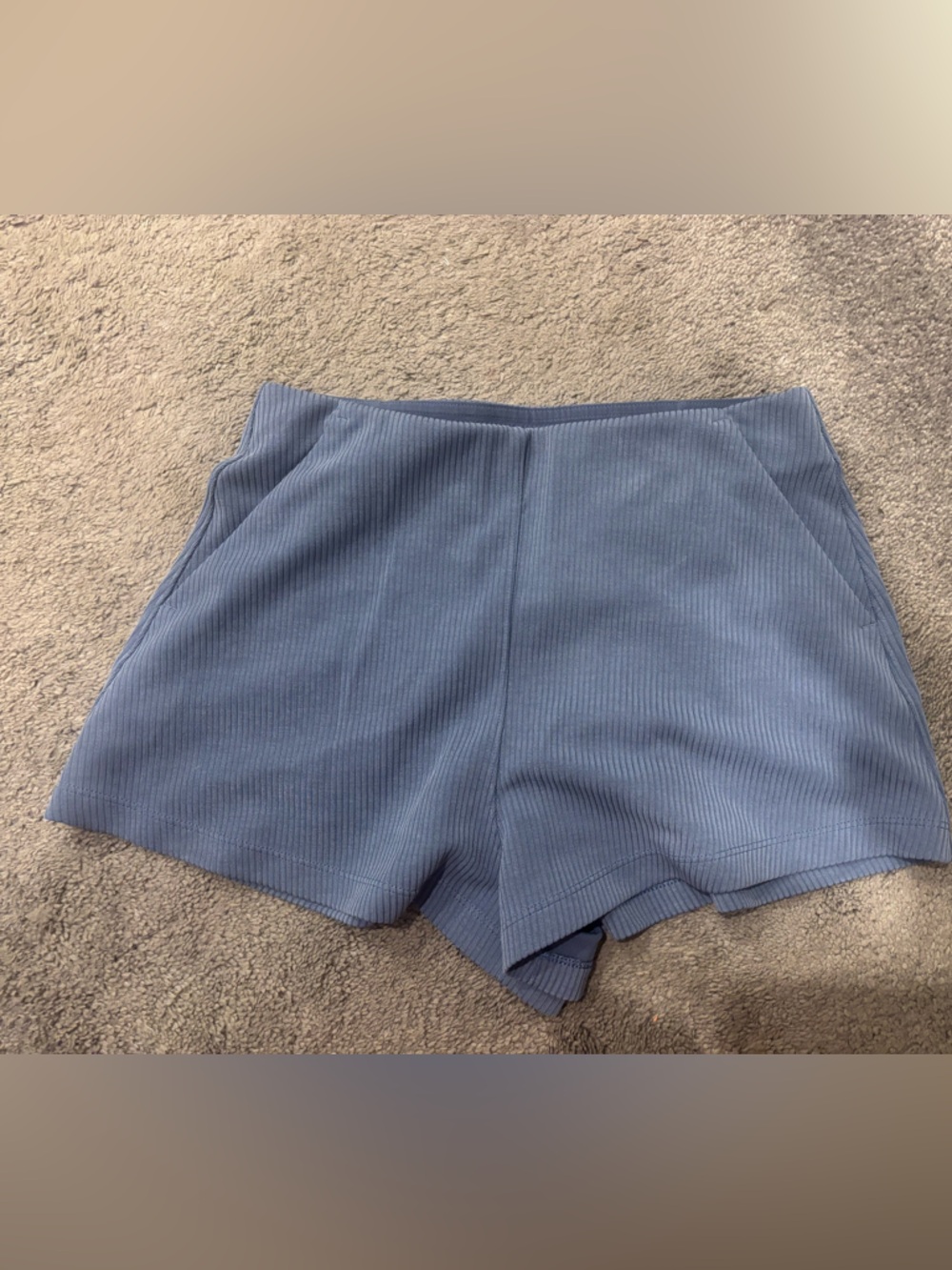 Lululemon Women's Light Blue Athletic Shorts NWOT - Picture 7 of 10